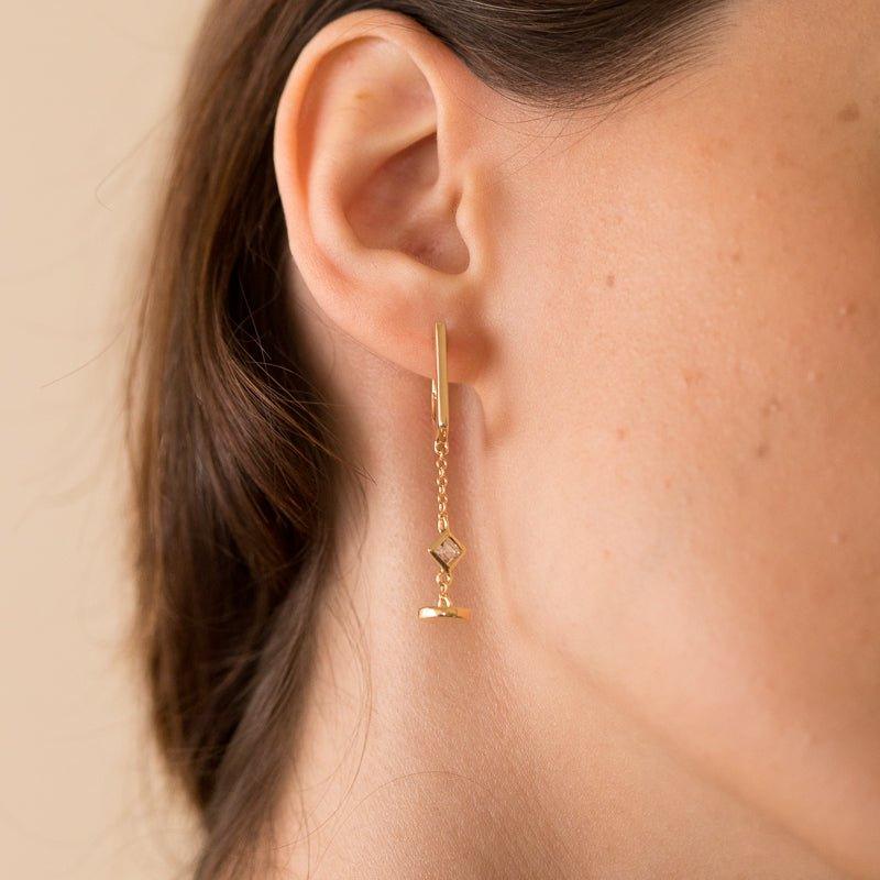 A dream, aloud earrings