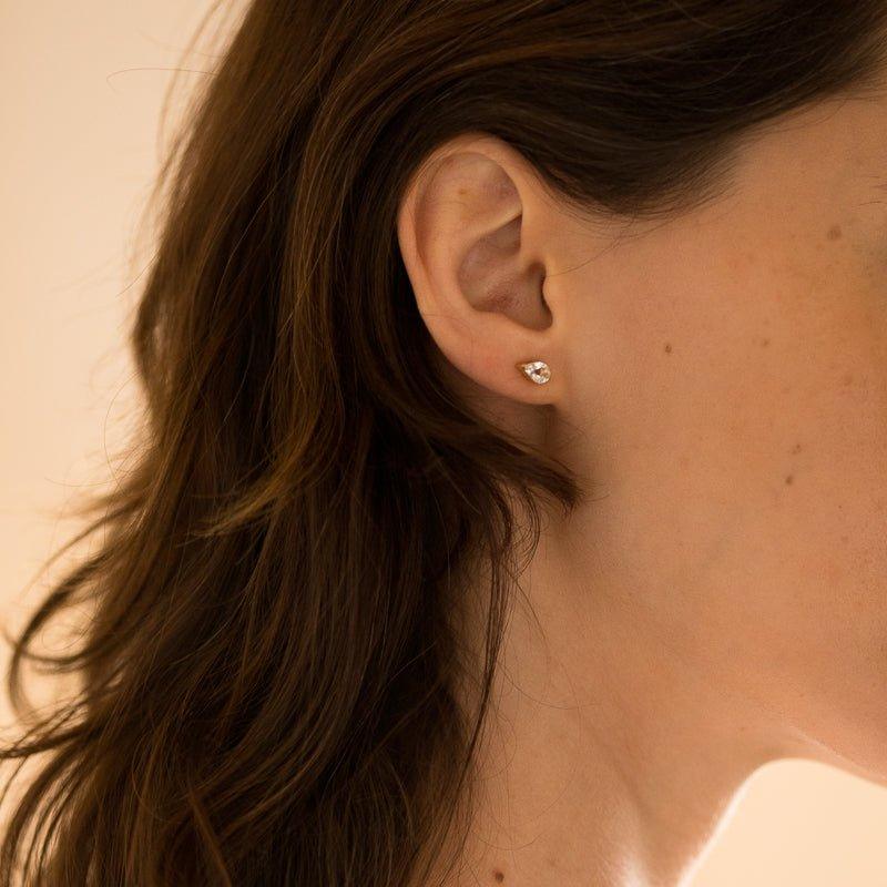 Dilly dallying pear stud earrings