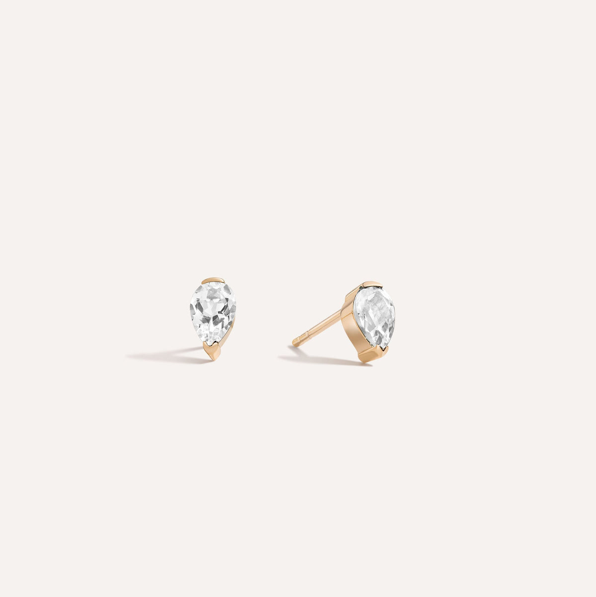 Dilly dallying pear stud earrings